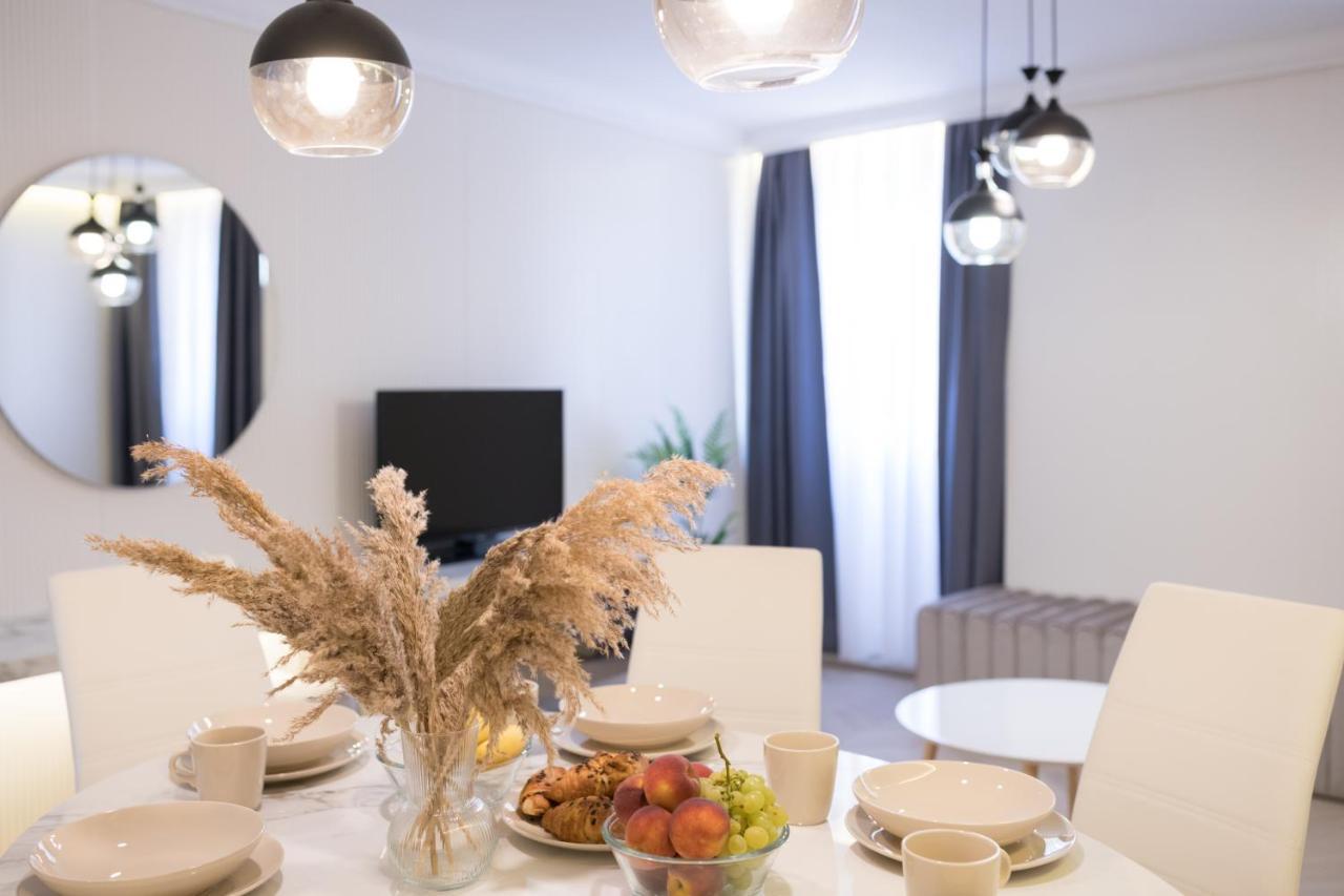 Luxury Villa Christian 乌马格 外观 照片